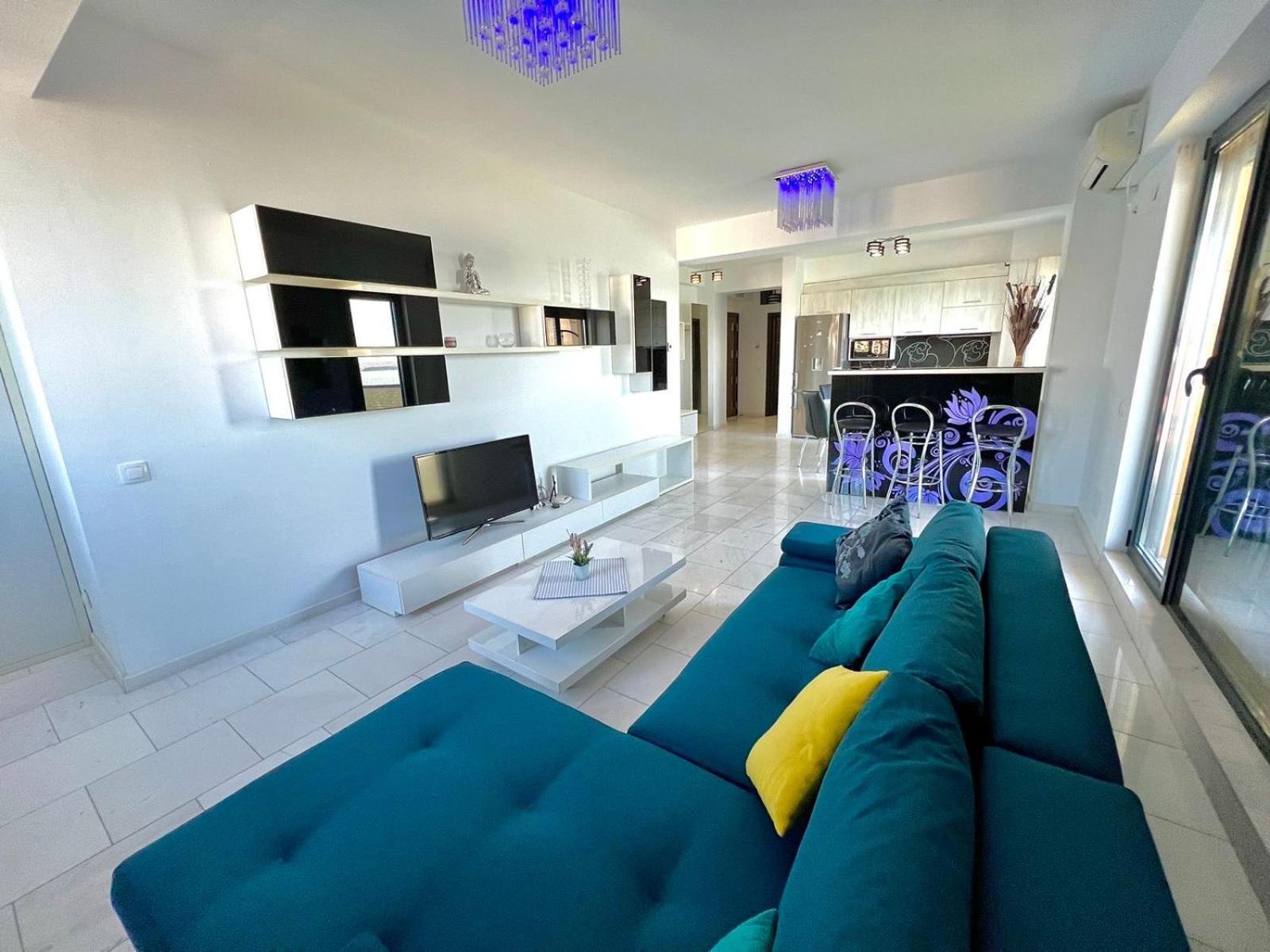 Sophia Lake View Suite Mamaia Exterior foto