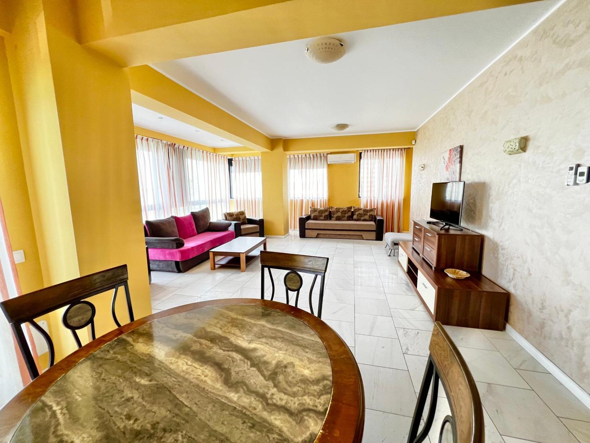 Sophia Lake View Suite Mamaia Exterior foto