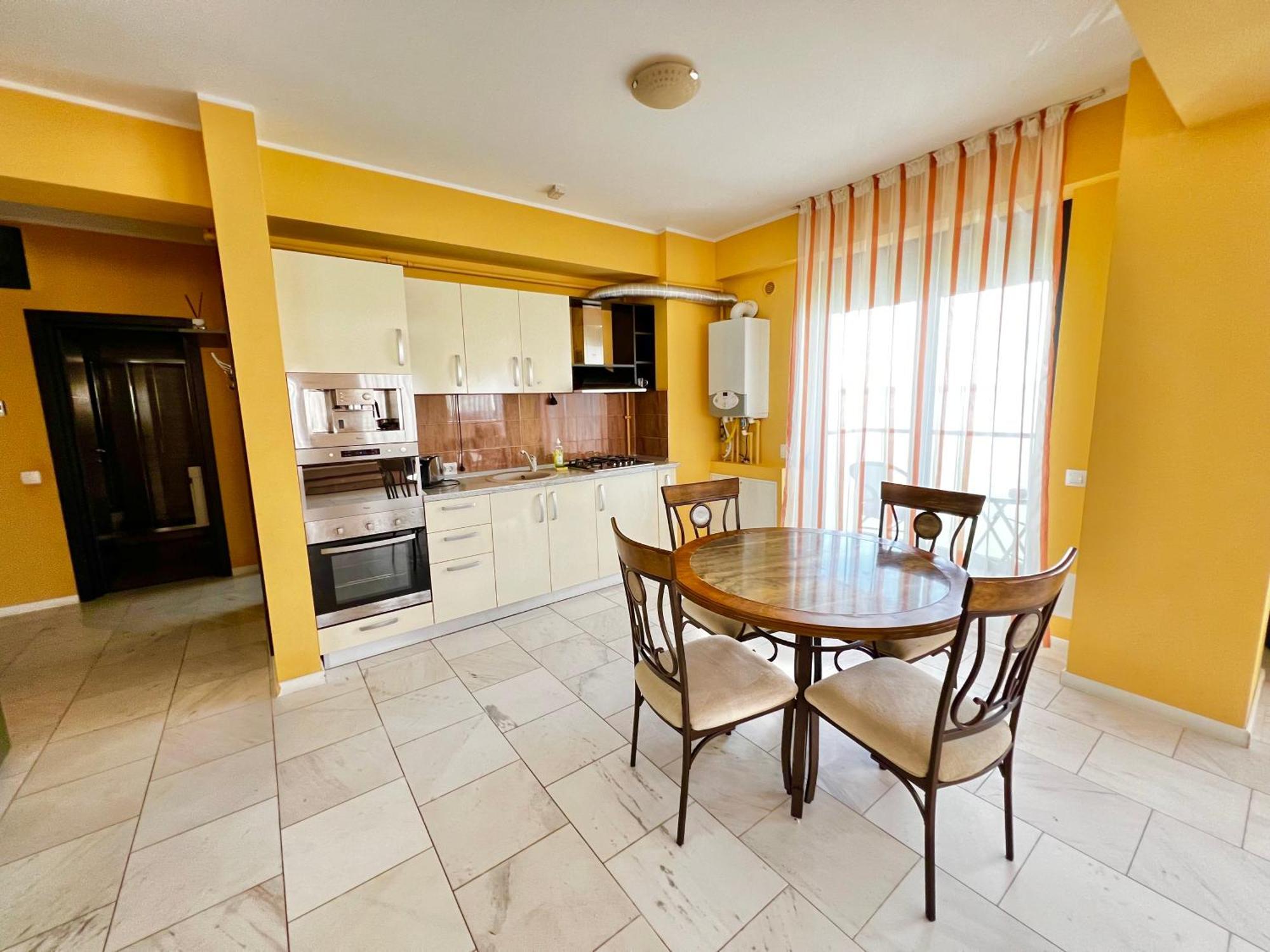 Sophia Lake View Suite Mamaia Exterior foto